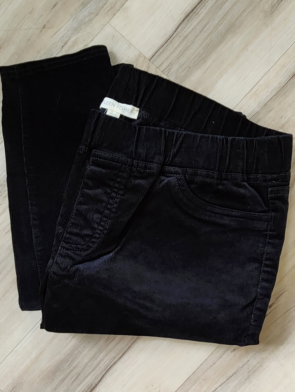 Eileen Fisher Organic Cotton Pull-On Black Corduroy Pants Size Small - Picture 4 of 9